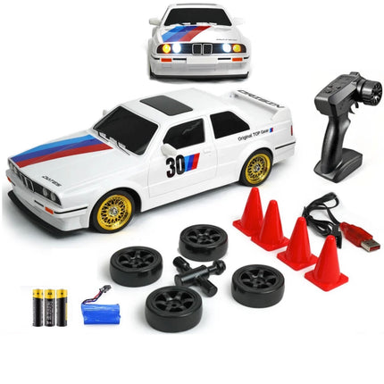 RC Drift Car 1/16 2.4Ghz Radio Control 4WD Race Car 30Km 2 Rechargeable Batteries White